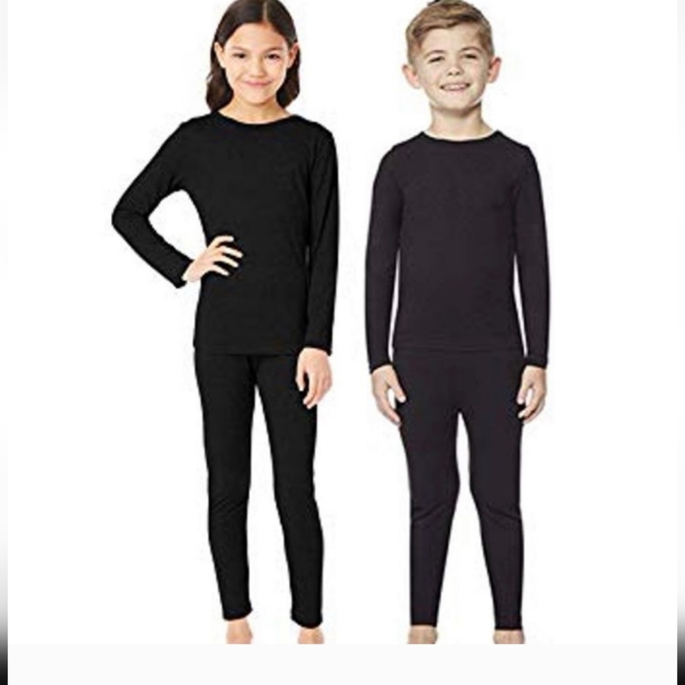 32 Degrees Heat Long Sleeve CrewNeck & Legging Set unisex  1 set